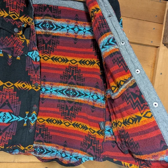 Rock and Roll Denim Medium Southwestern Print Shirt Jacket Western Snap Cowboy - Picture 7 of 12